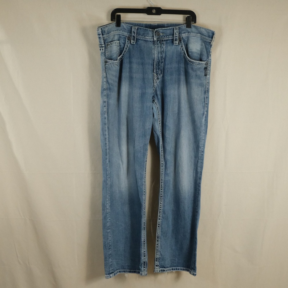 Silver Jeans 38x32 Gordie Loose Fit Jeans Blue Faded Distressed Mens M8456LJB180